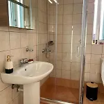 Stratos Apartment *