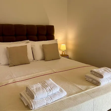 Stratos Apartment