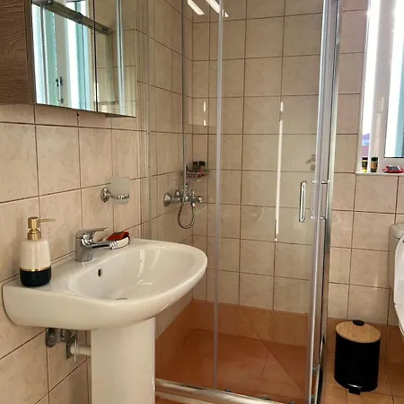 Stratos Apartment *